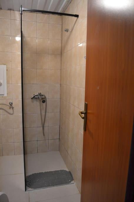 Una Apartment Cetinje Esterno foto