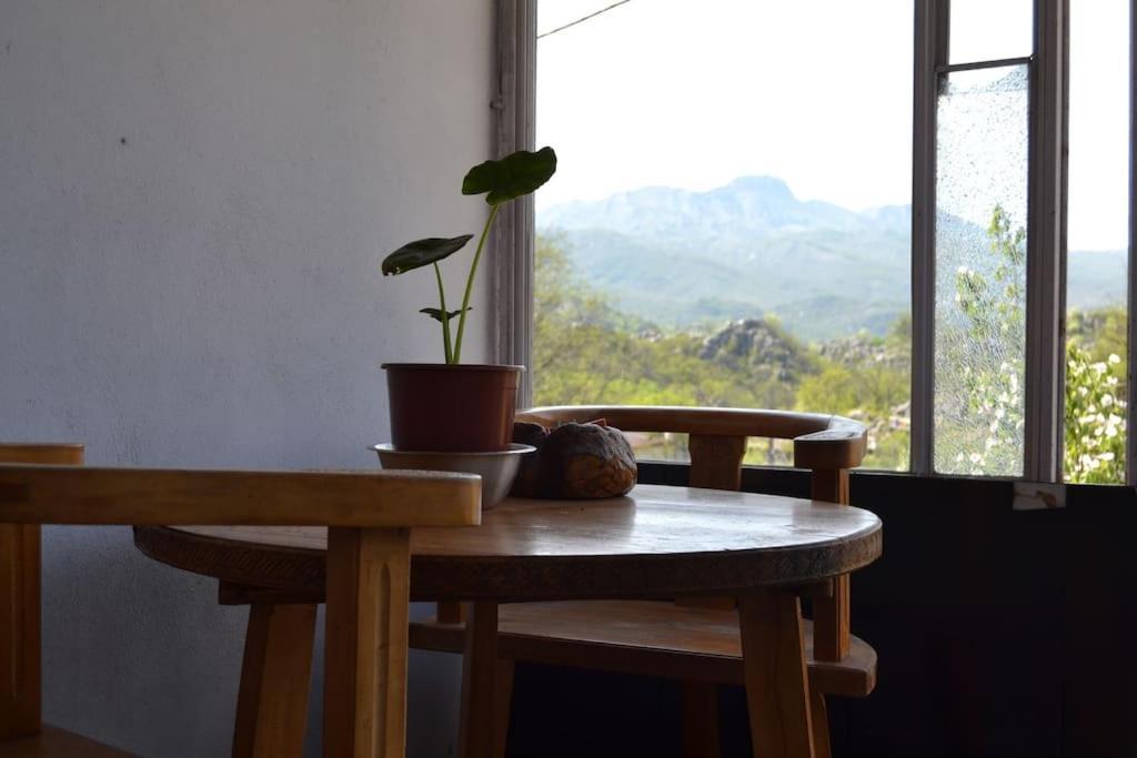 Una Apartment Cetinje Esterno foto